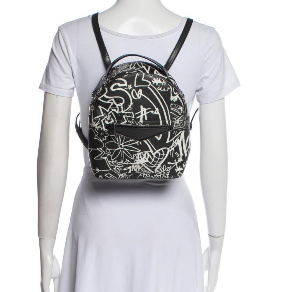 Michael Kors Graffiti Printed Backpack EUC - Picture 2 of 14